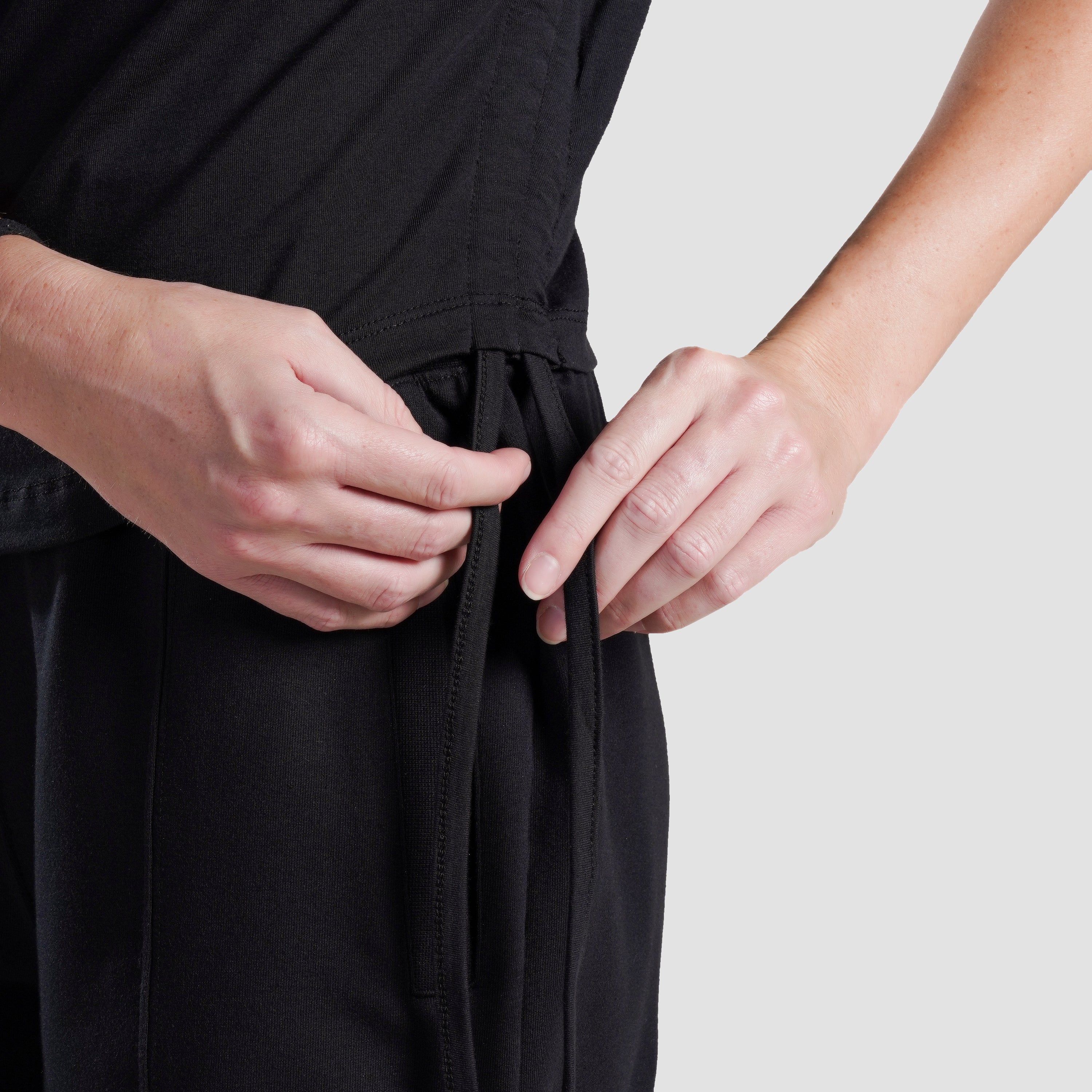 Active Shape Crop Tee (Black) - Image 6