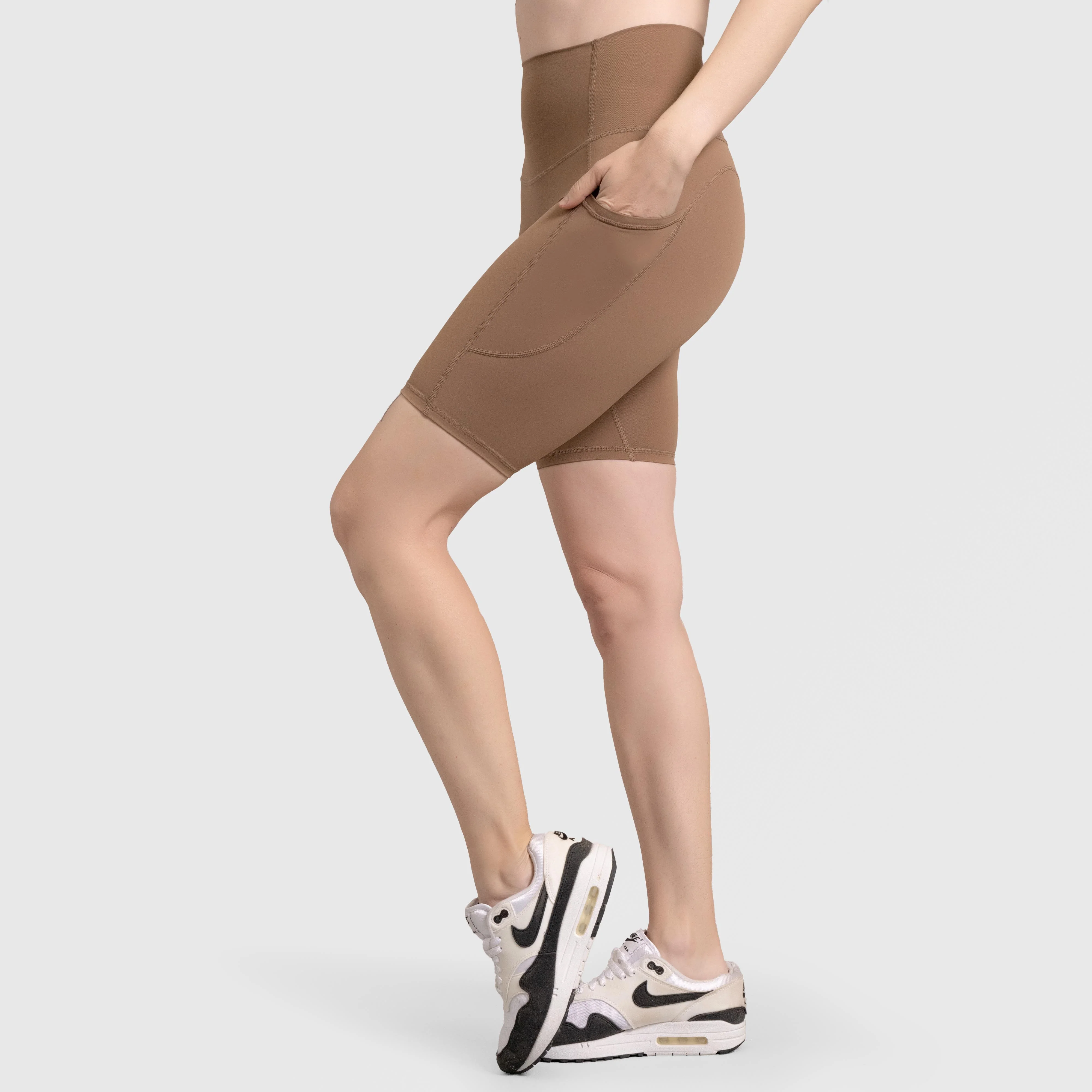 Align Shorts (Beige) - Image 3