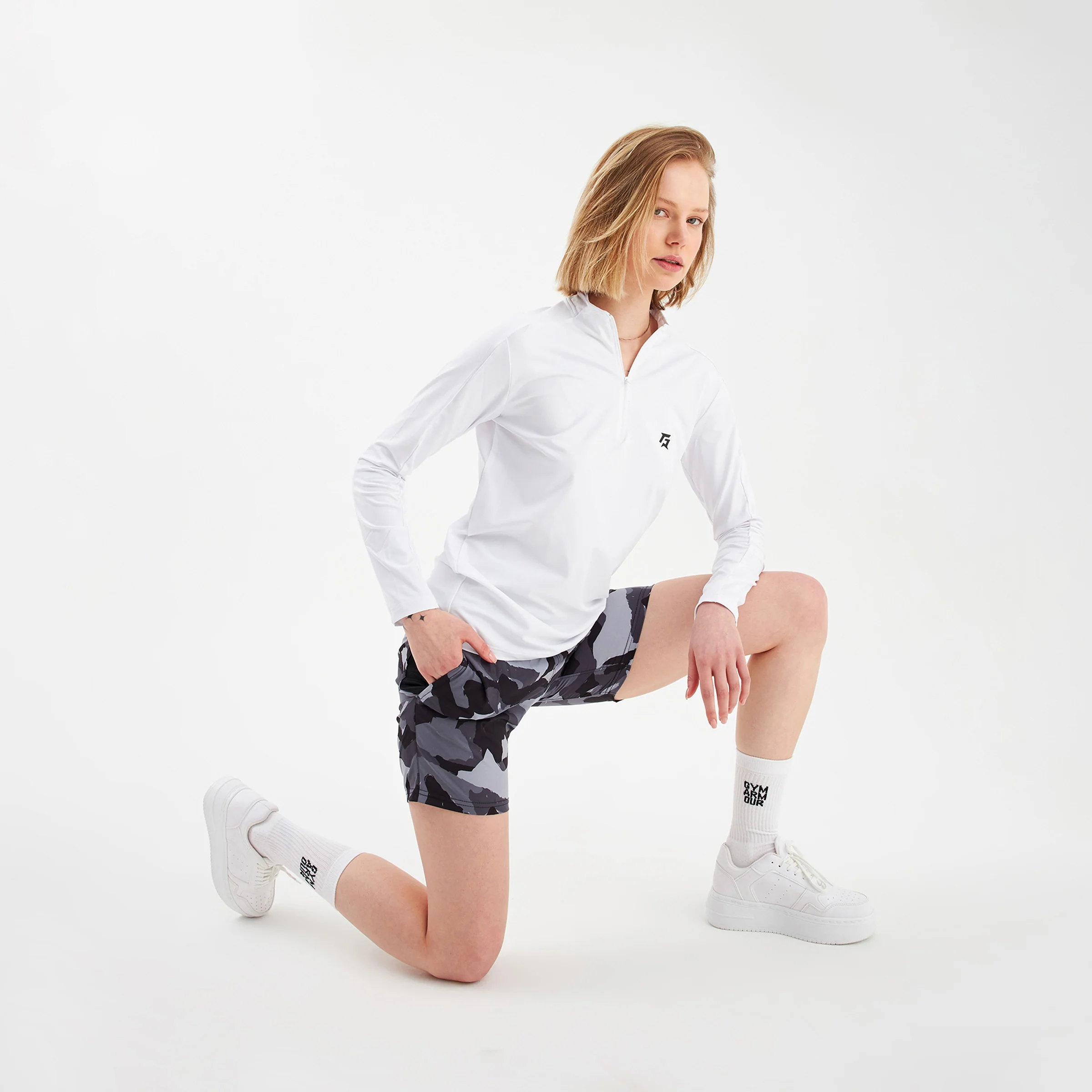 Balance 1/2 Zip Jacket (White) - Image 4