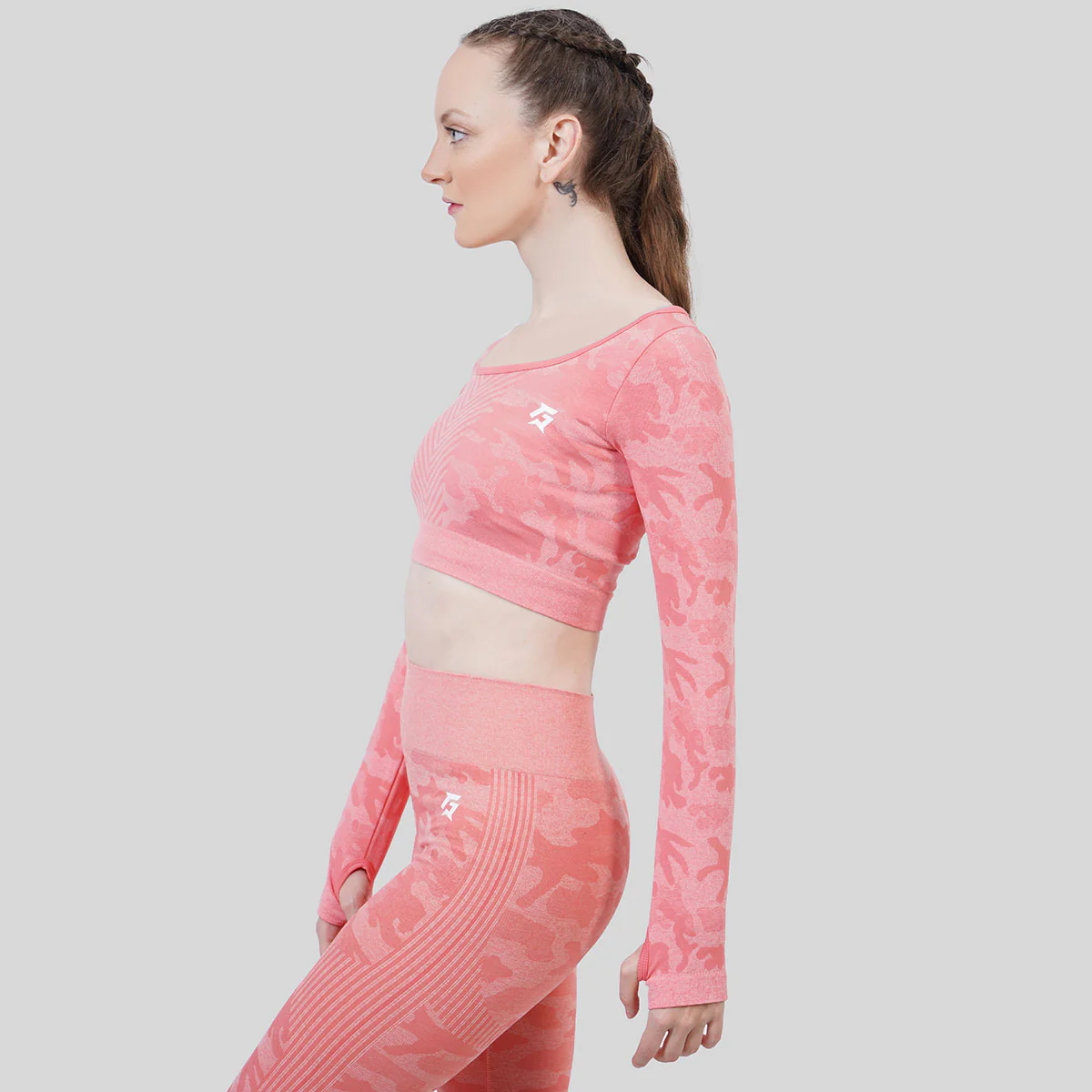 Camo Seamless Crop Top (Peach) - Image 4