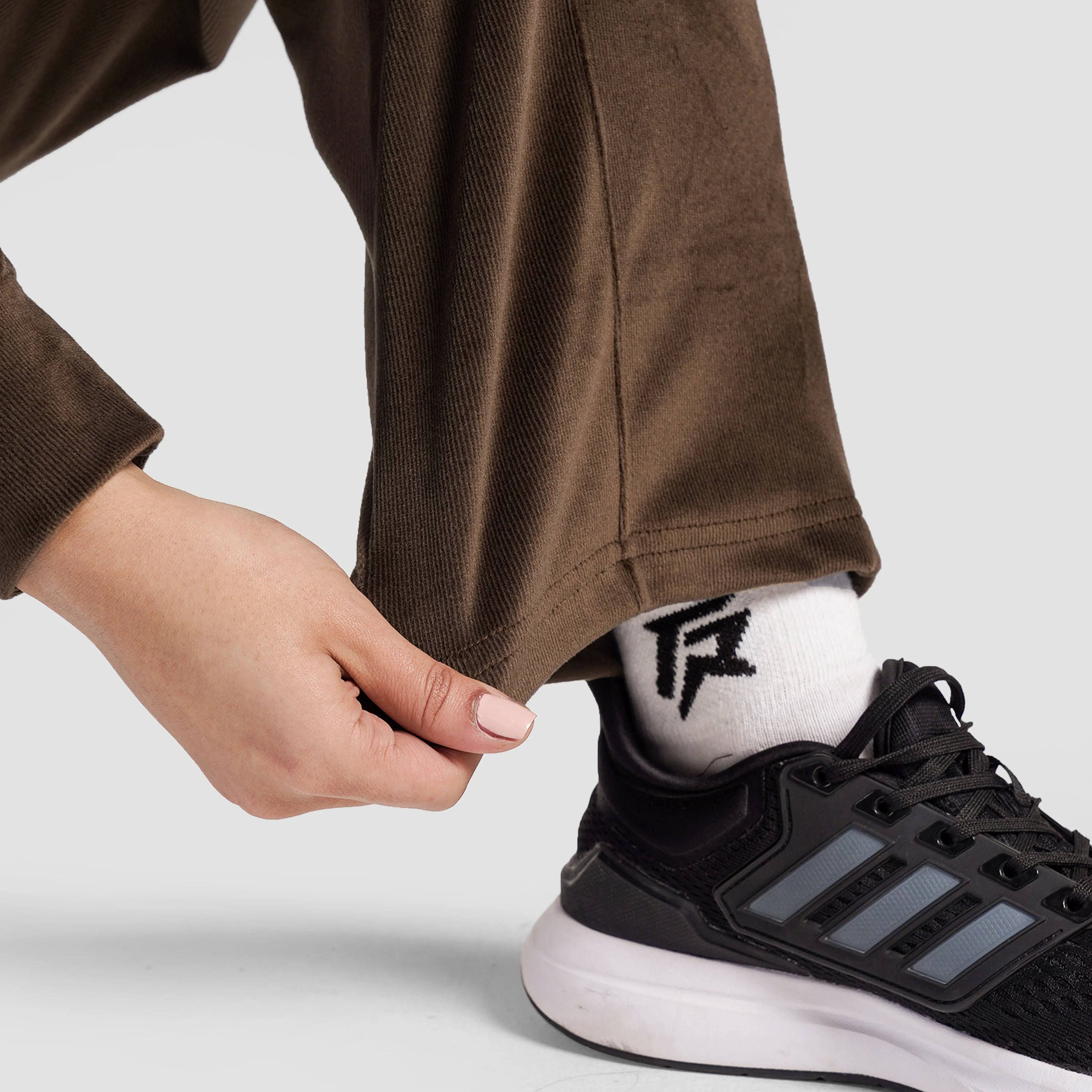 Core Strive Trousers (Brown) - Image 6