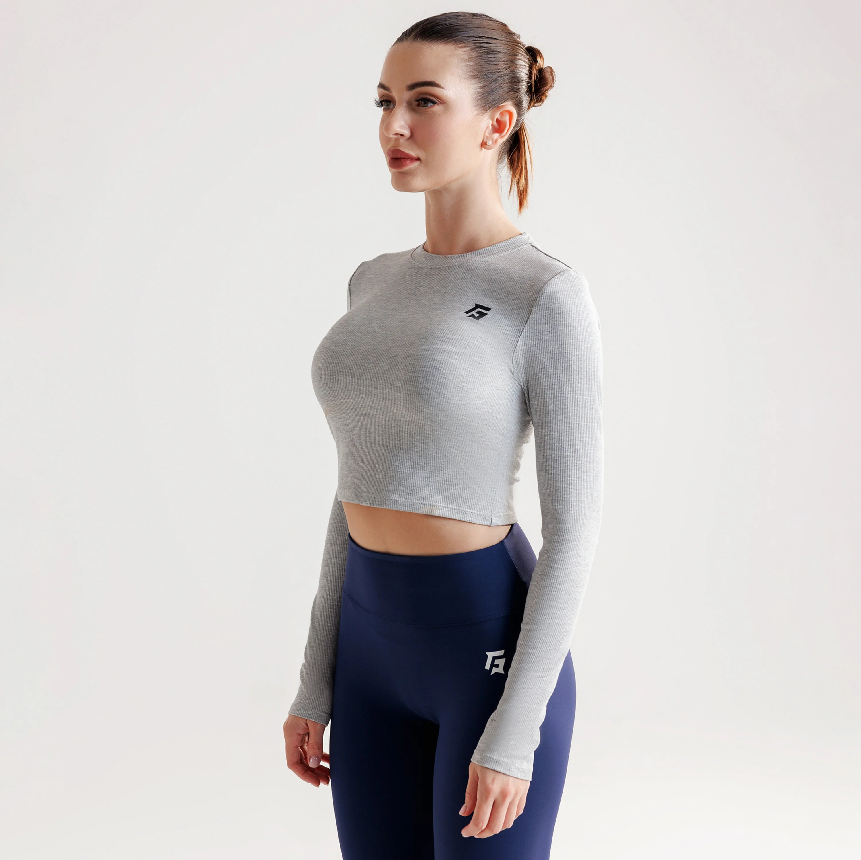 Dynamic Grip Crop Top (Grey) - Image 3