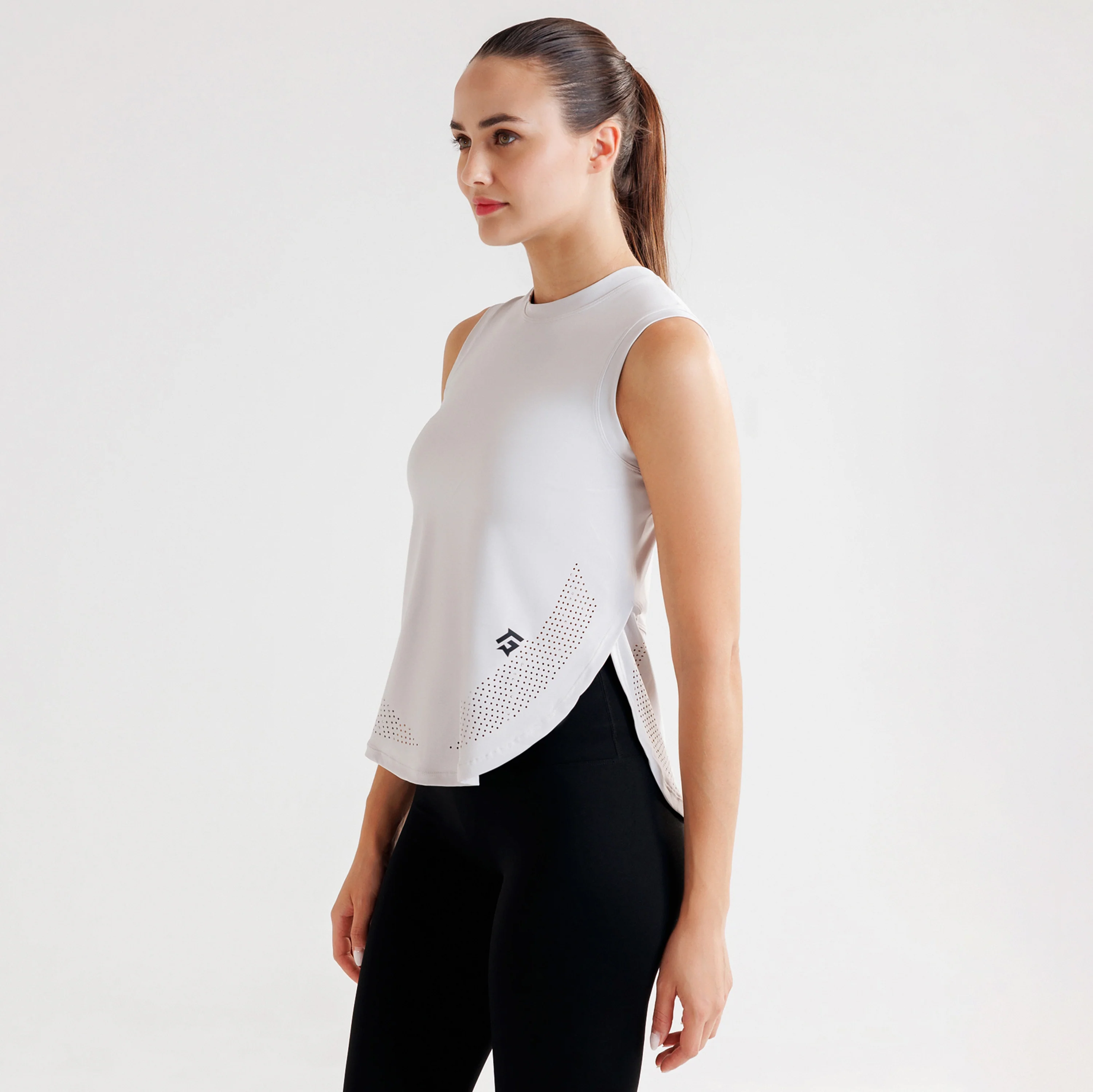 Endura Move Tee (Milk White) - Image 3