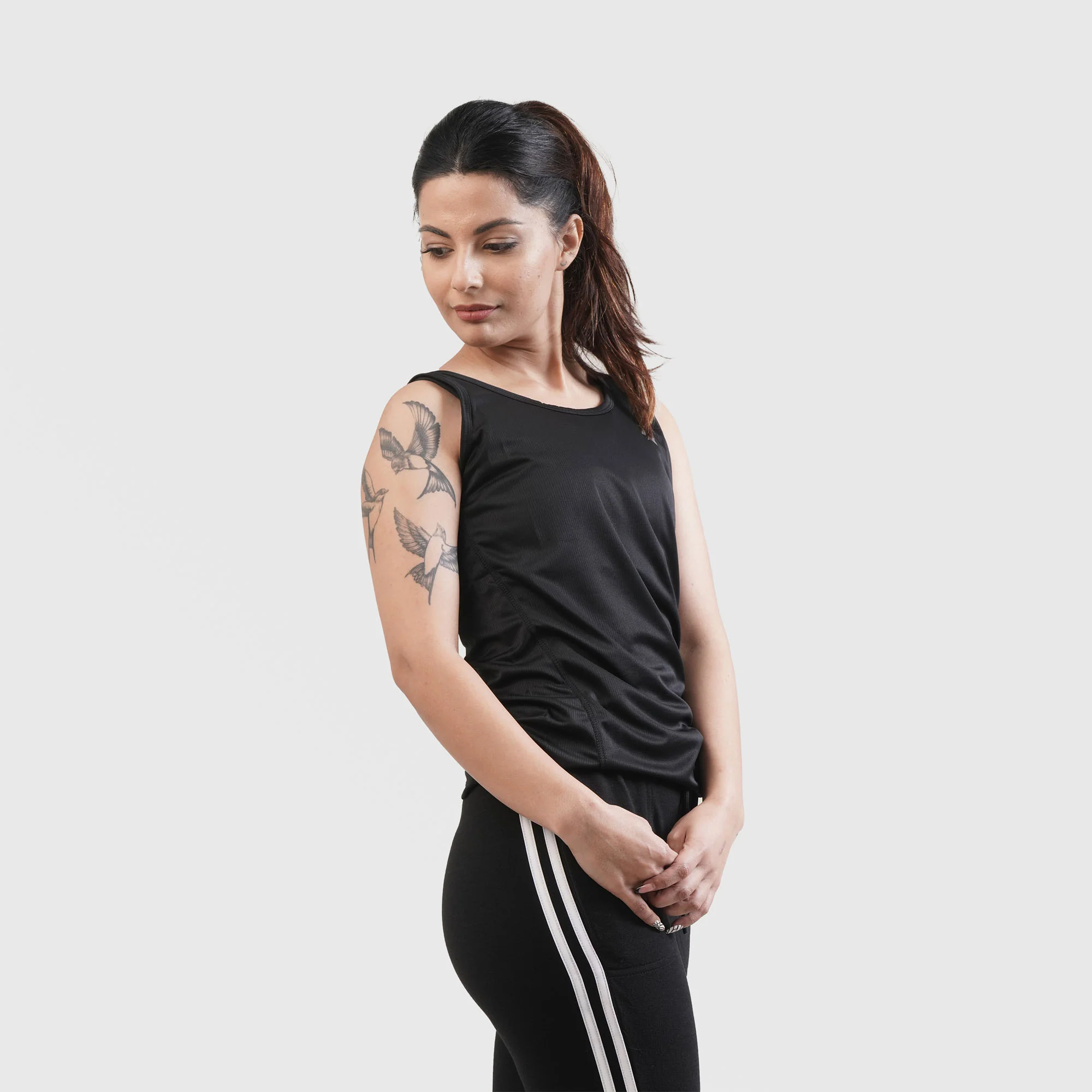 Fitness Tank Top (Black) - Image 5