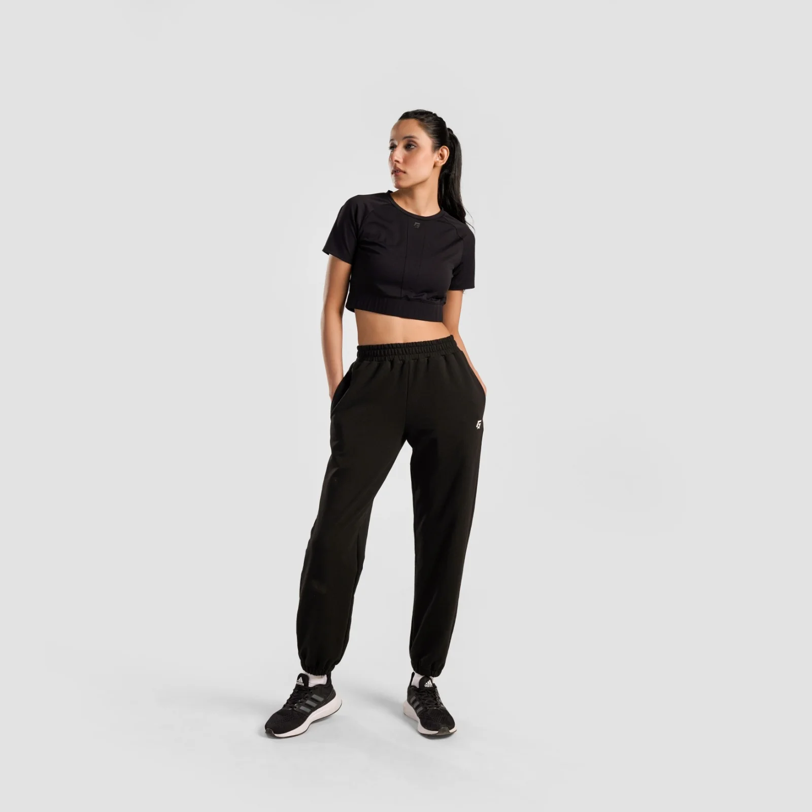 Forma Joggers (Black) - Image 4