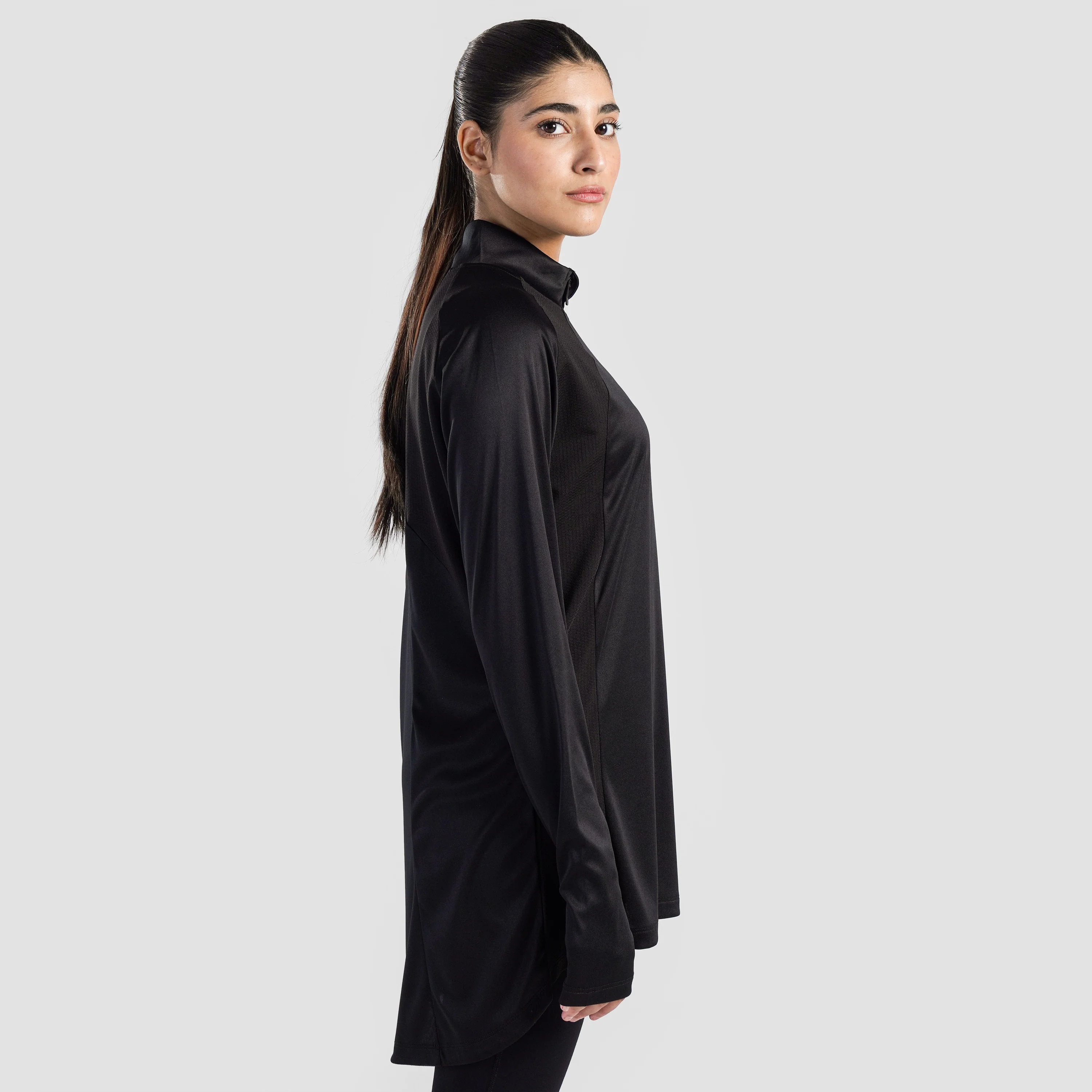 Modest Active Top (Black) - Image 5