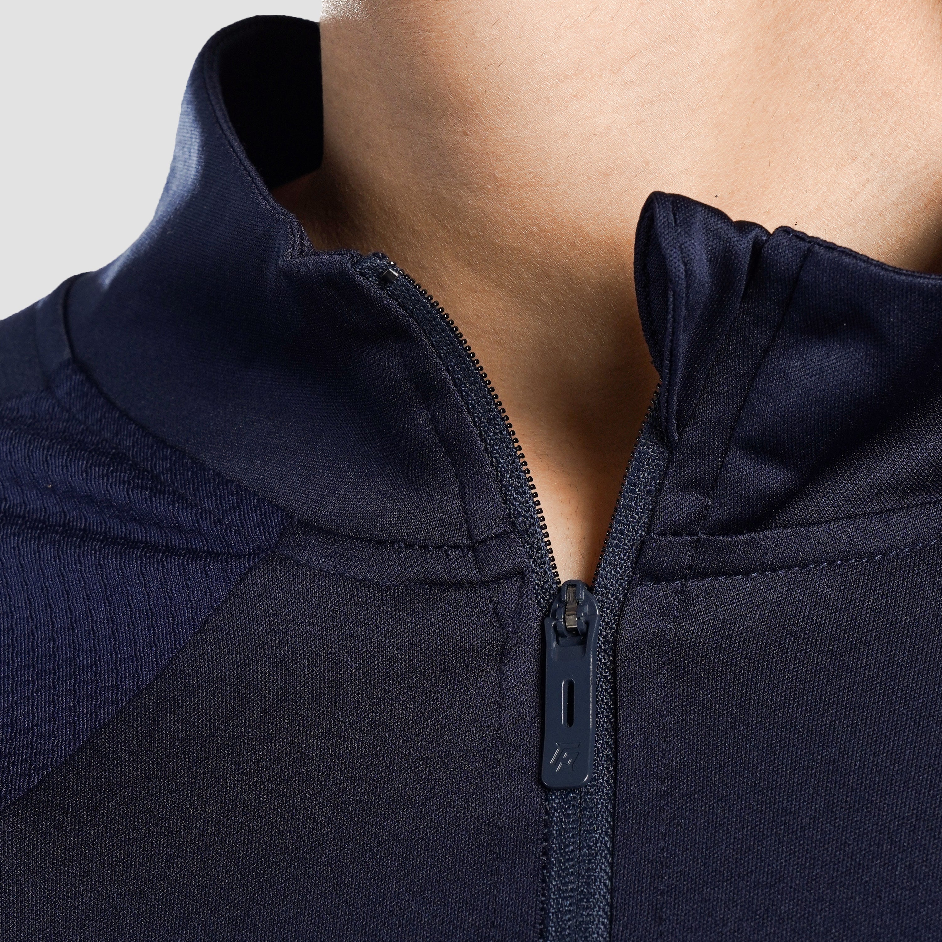 Modest Active Top (Navy) - Image 5