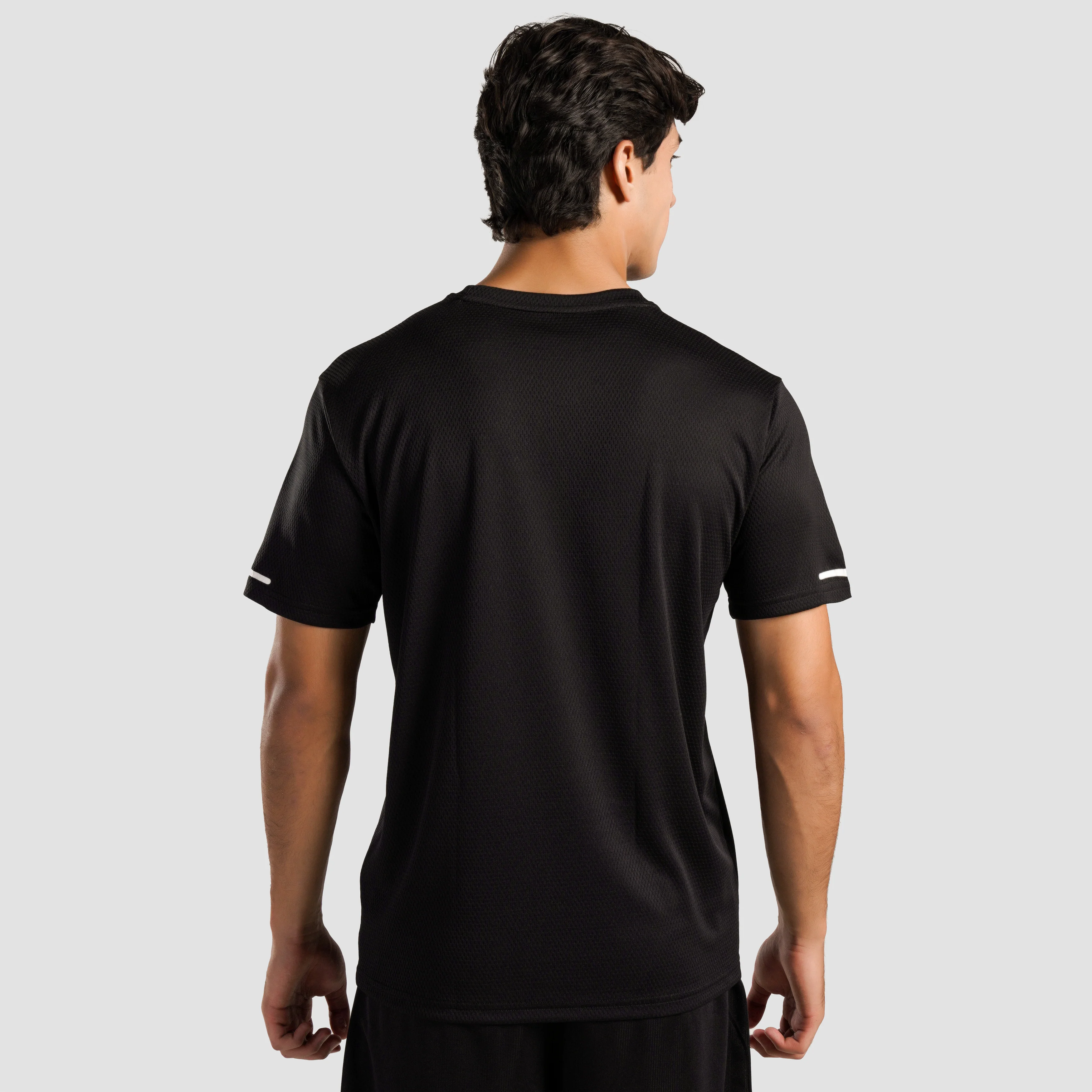Move Max T-Shirt (Black) - Image 2