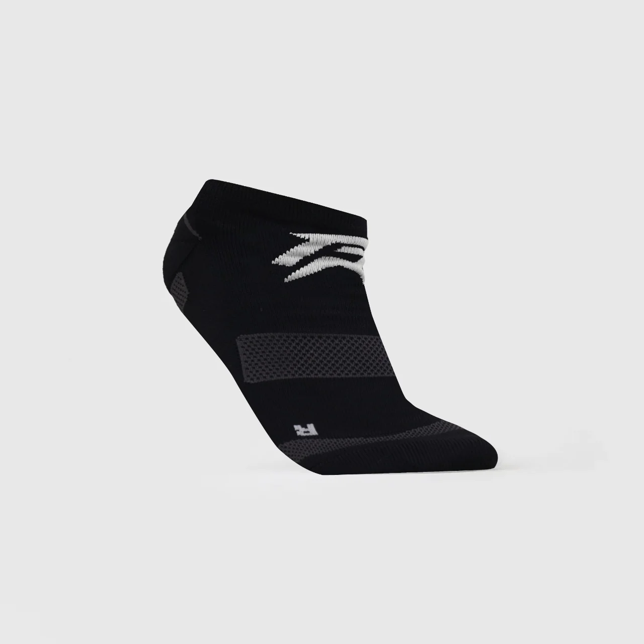 Ankle Socks 2Pcs (Black + White) - Image 3