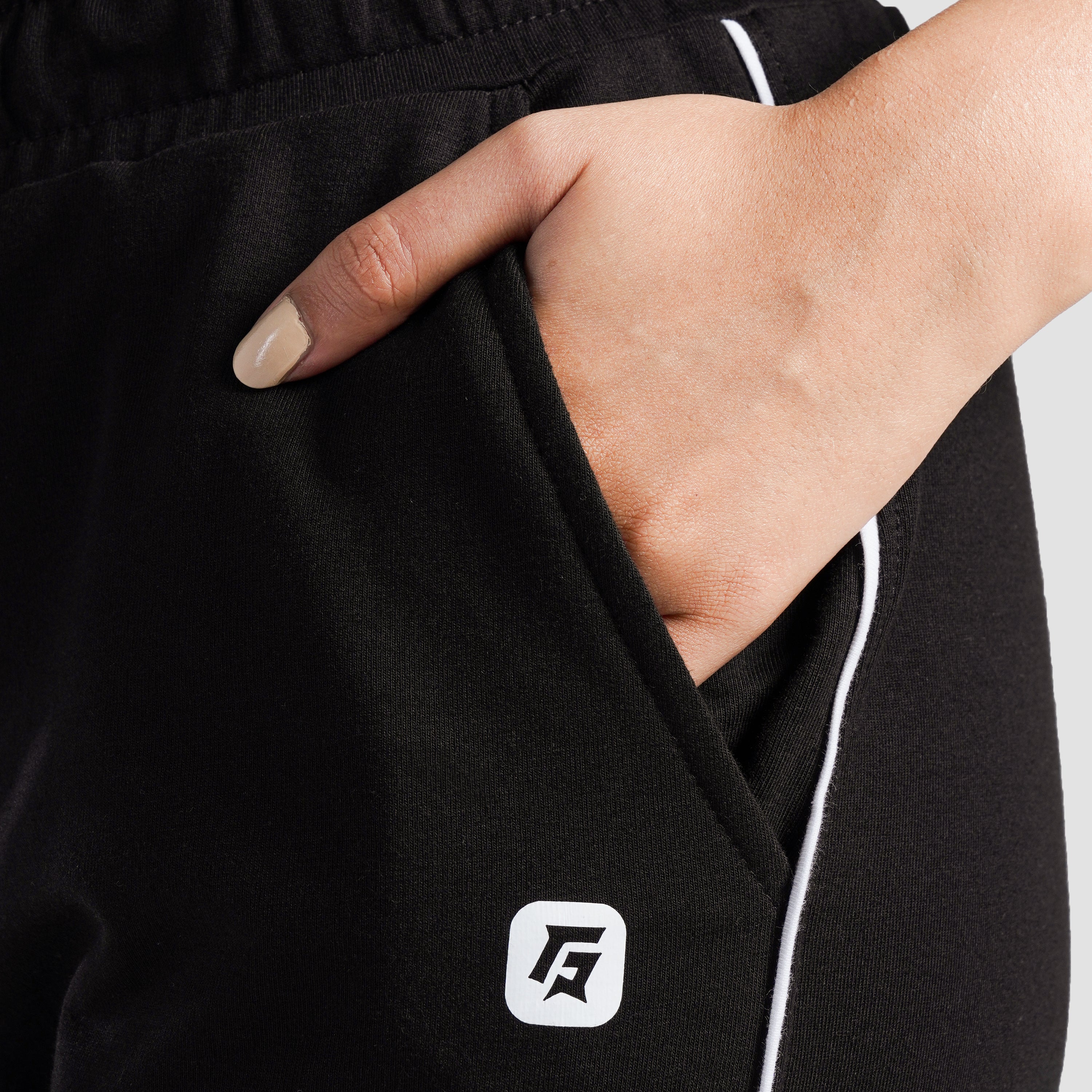 Pulse Pro Joggers (Black) - Image 6