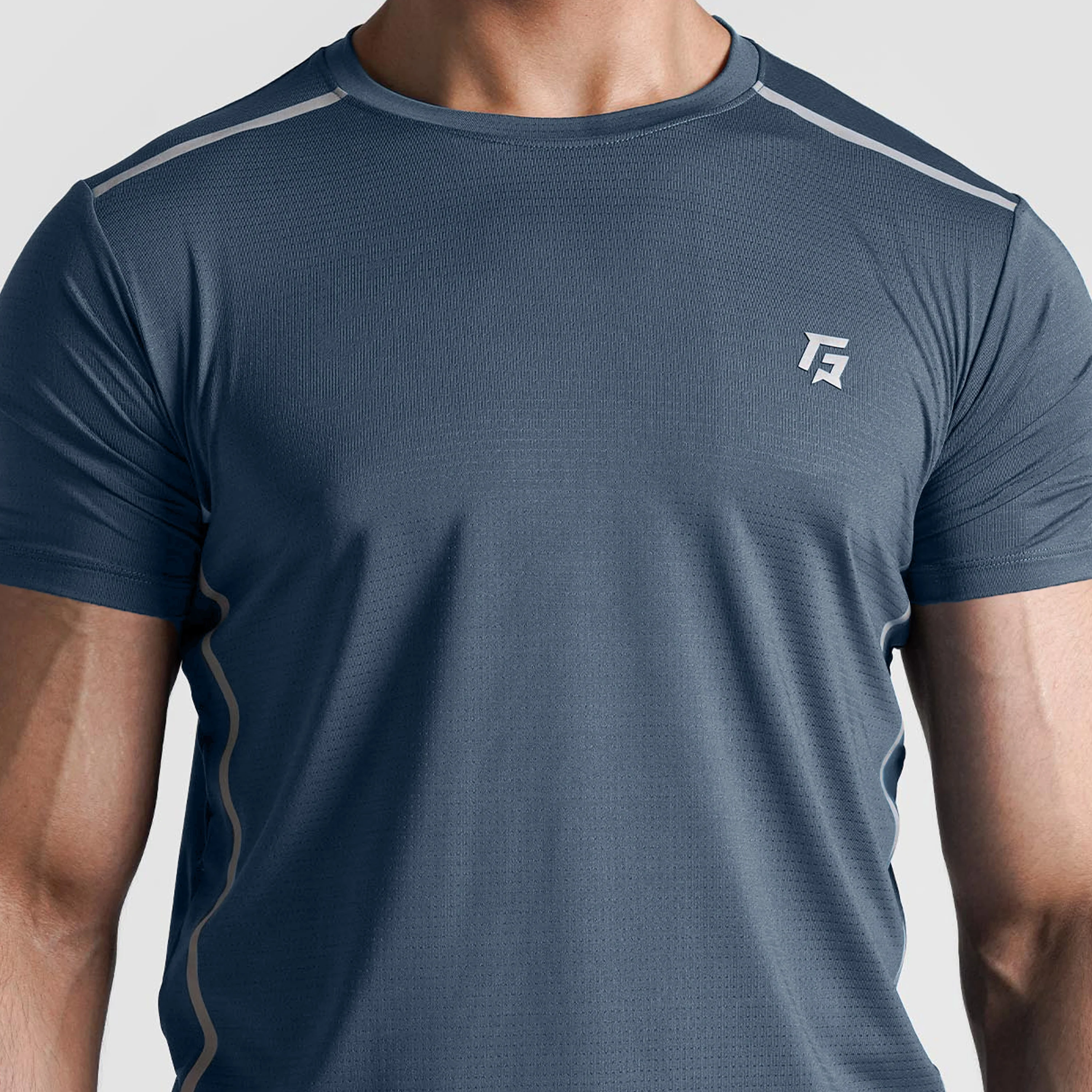 Run Overland Tee (Dark Grey) - Image 5