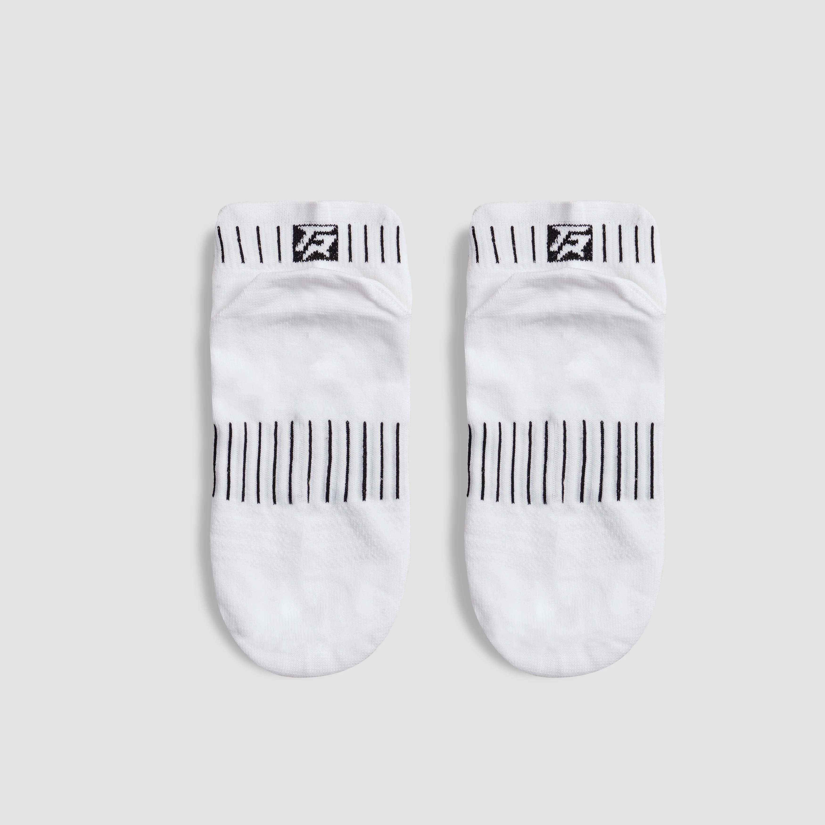 ShieldFlex Quarter Socks (White) - Image 2