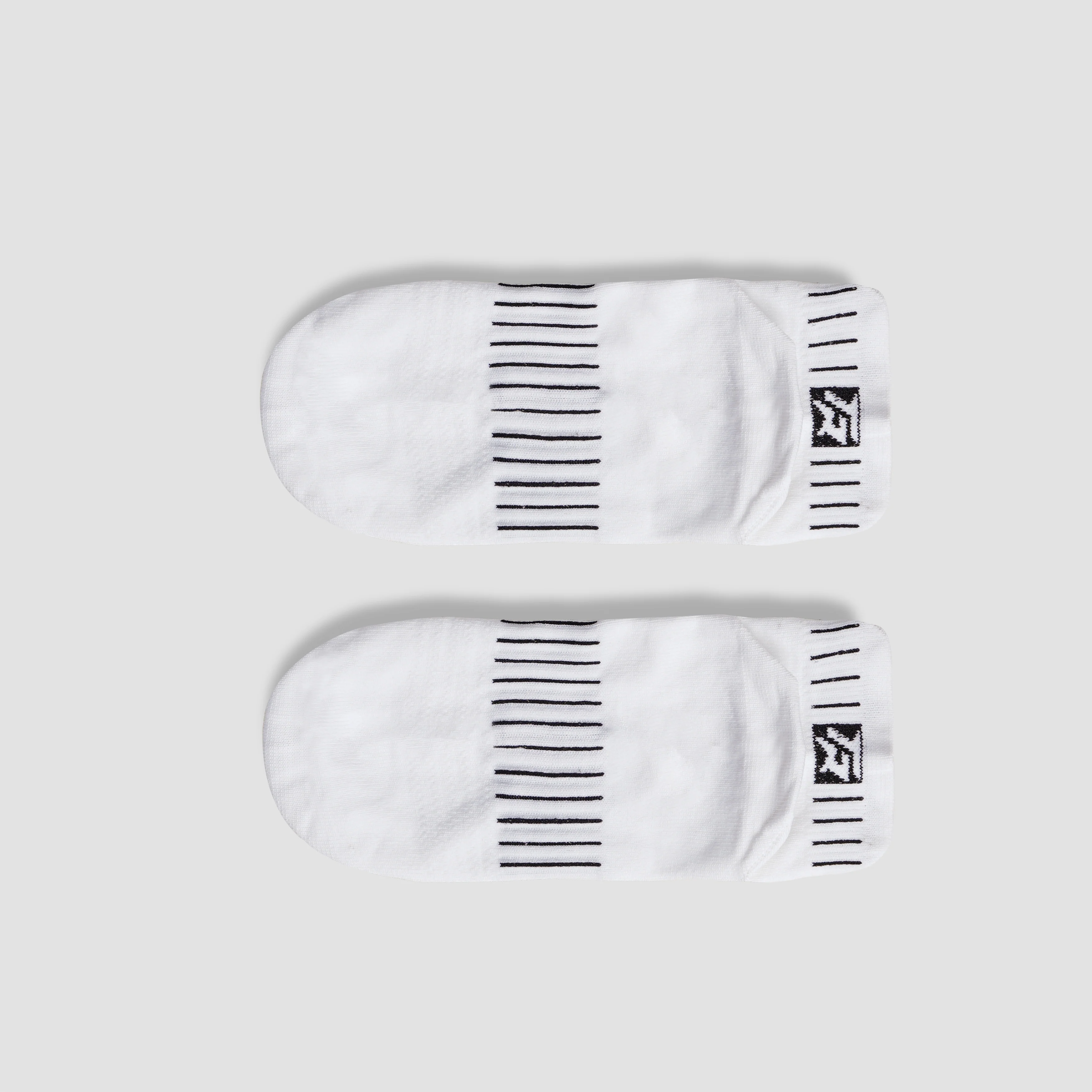 ShieldFlex Quarter Socks (White) - Image 3