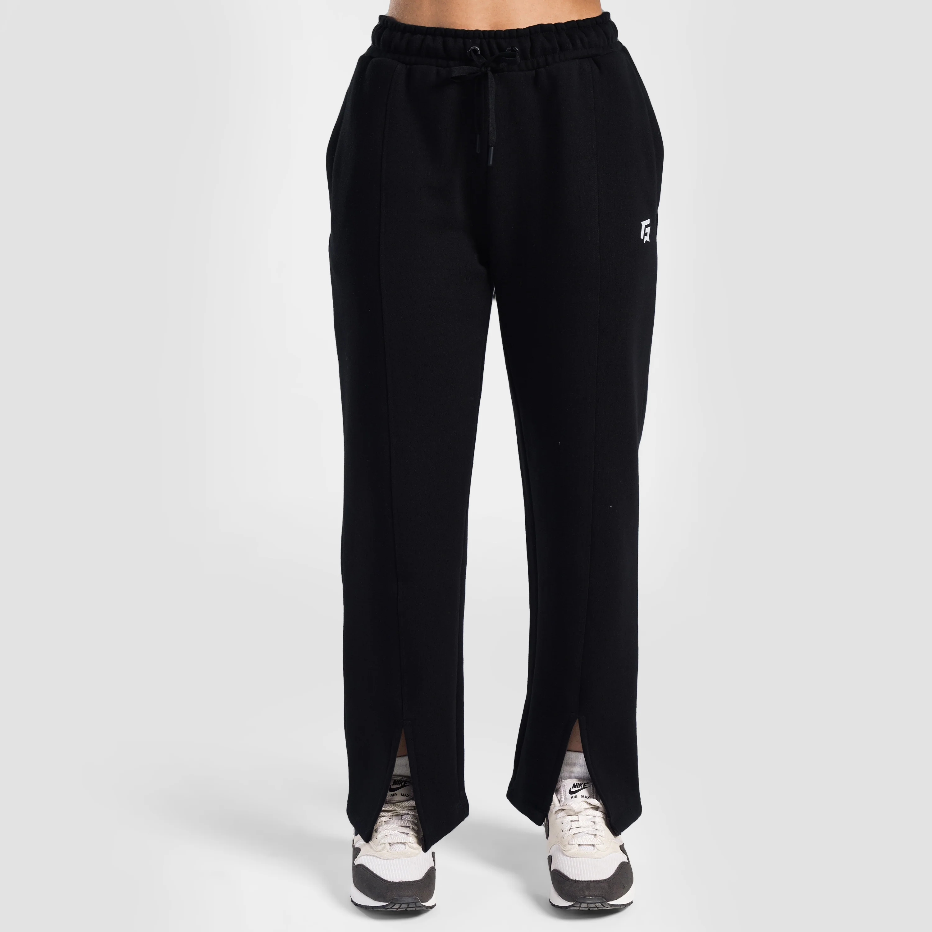 Therma Flow Regular Trousers (Black)