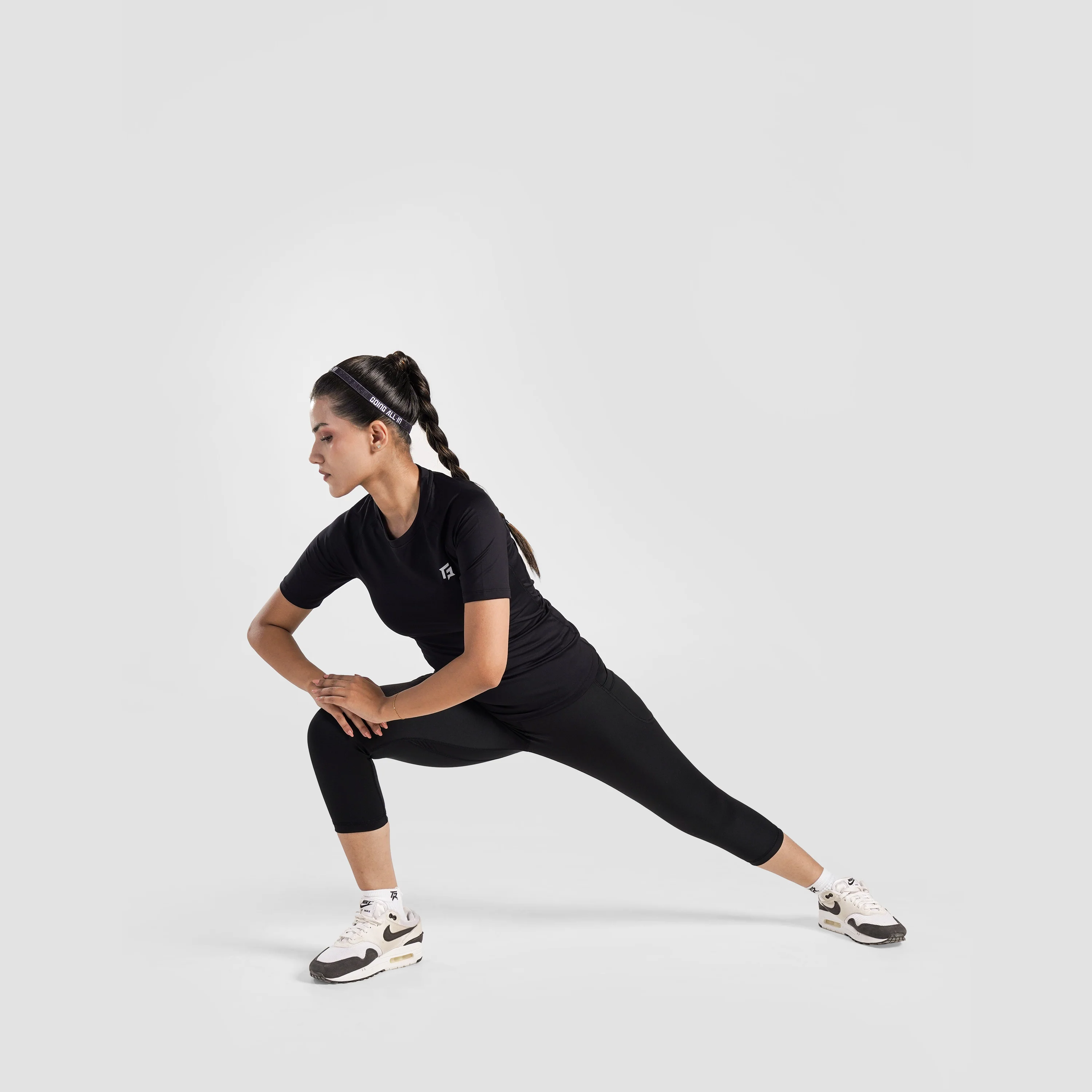 Ultra Fit Compression (Black) - Image 4