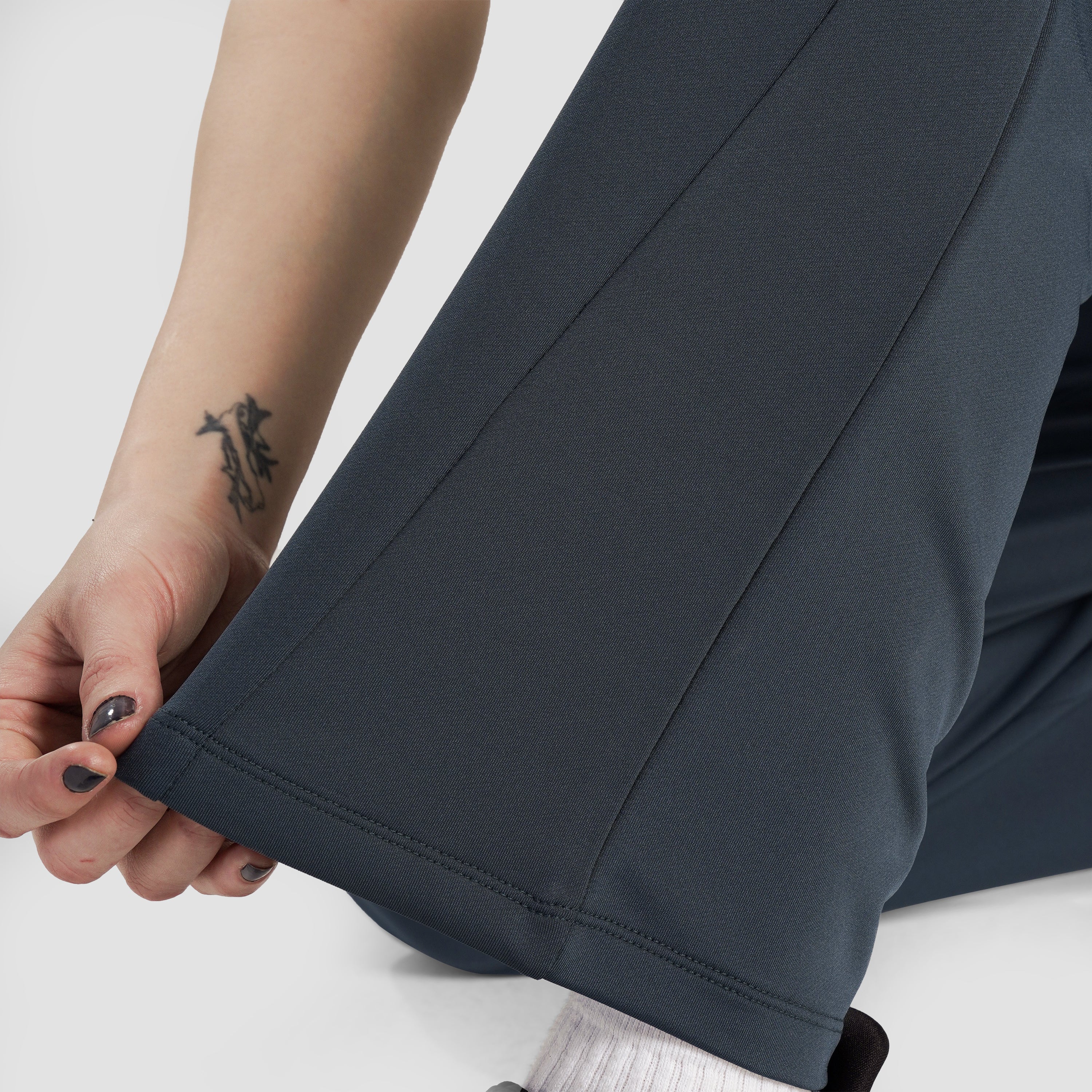 Urban Loose Gym Trousers (Grey) - Image 6